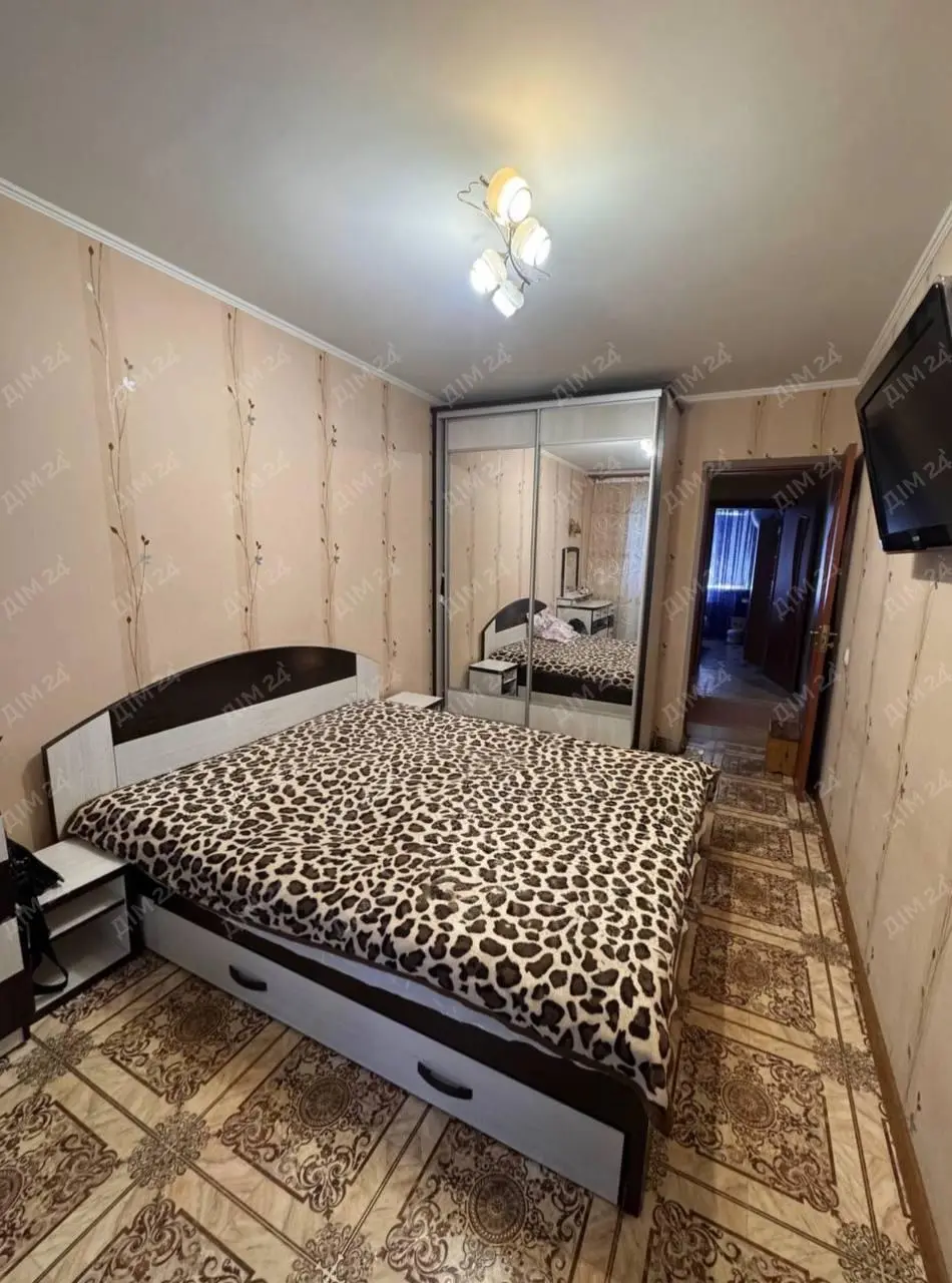 Є-Відновлення! 3-кімнатна квартира в районі Автовокзалу