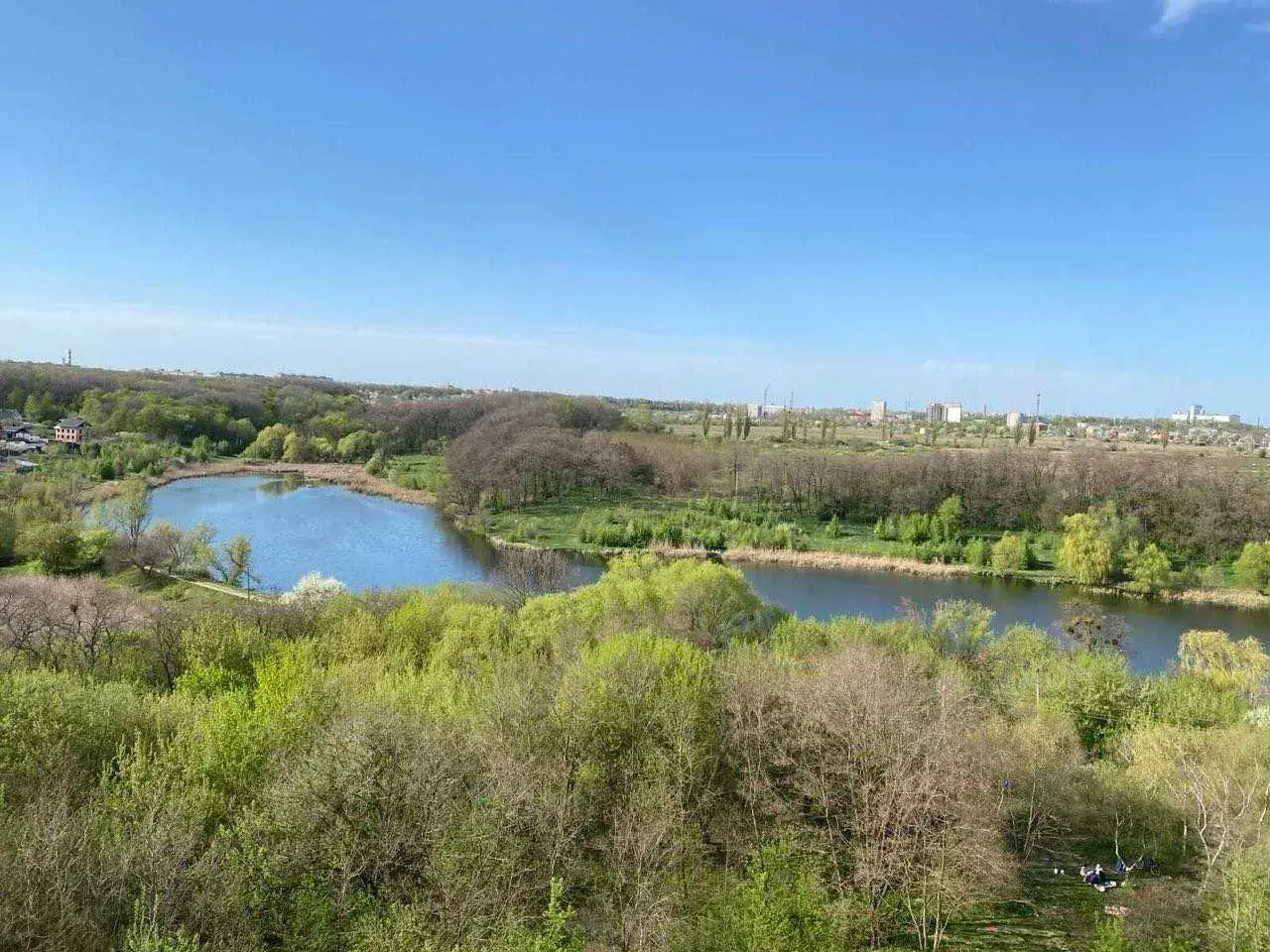 Чудова 3 кімнатна квартира в два рівні з гарним краєвидом в новобудові