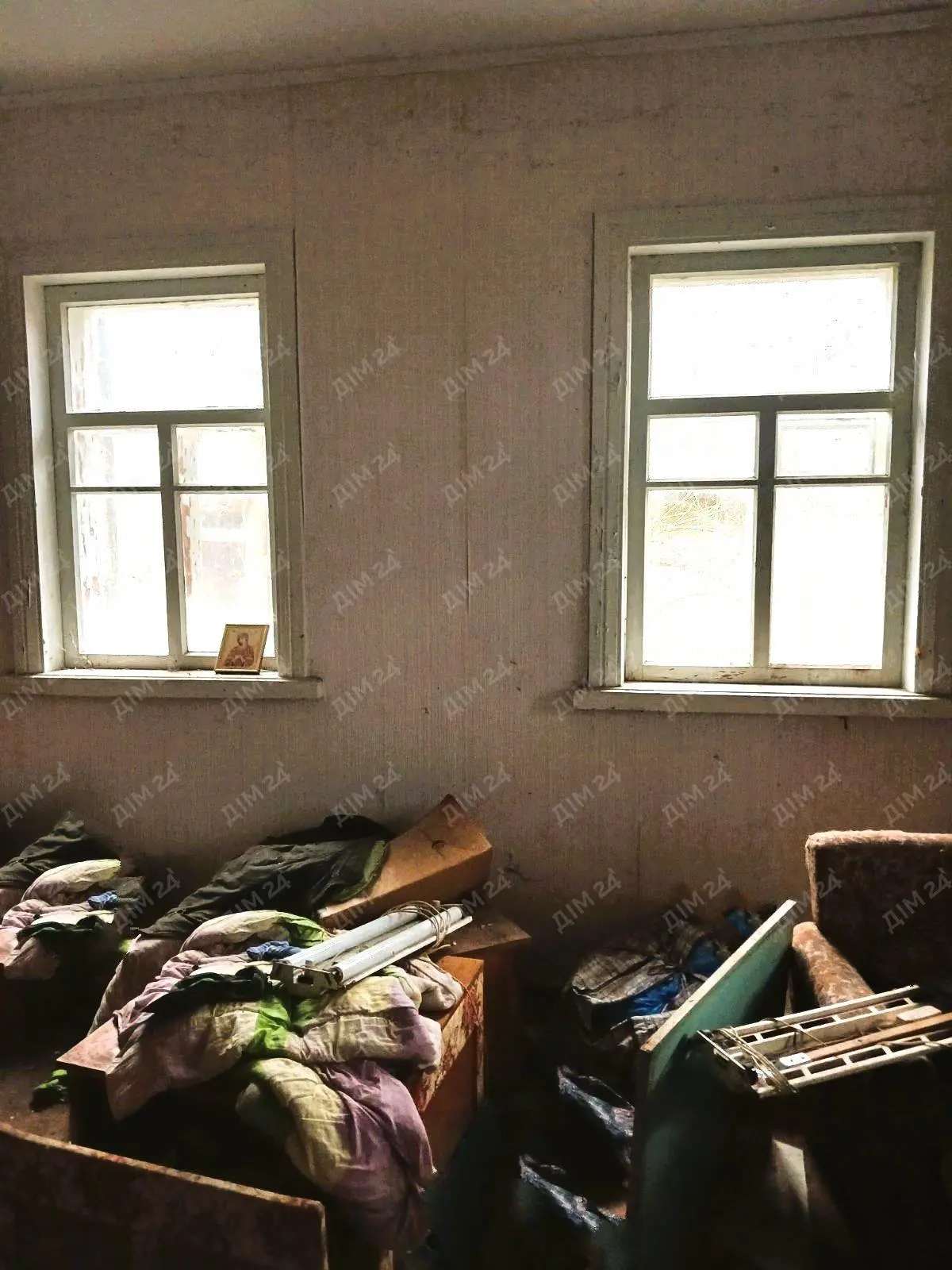 Вільховий Ріг. Чотири ділянки з будинком. 
