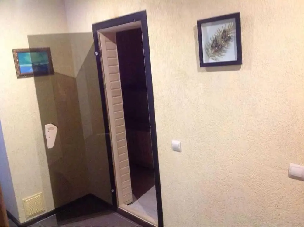 Просторий  двоповерховий будинок на Подолі