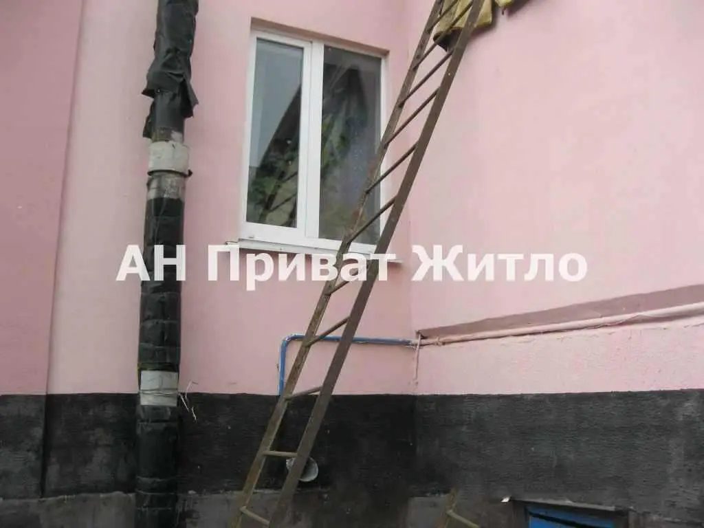 Добротный частный дом