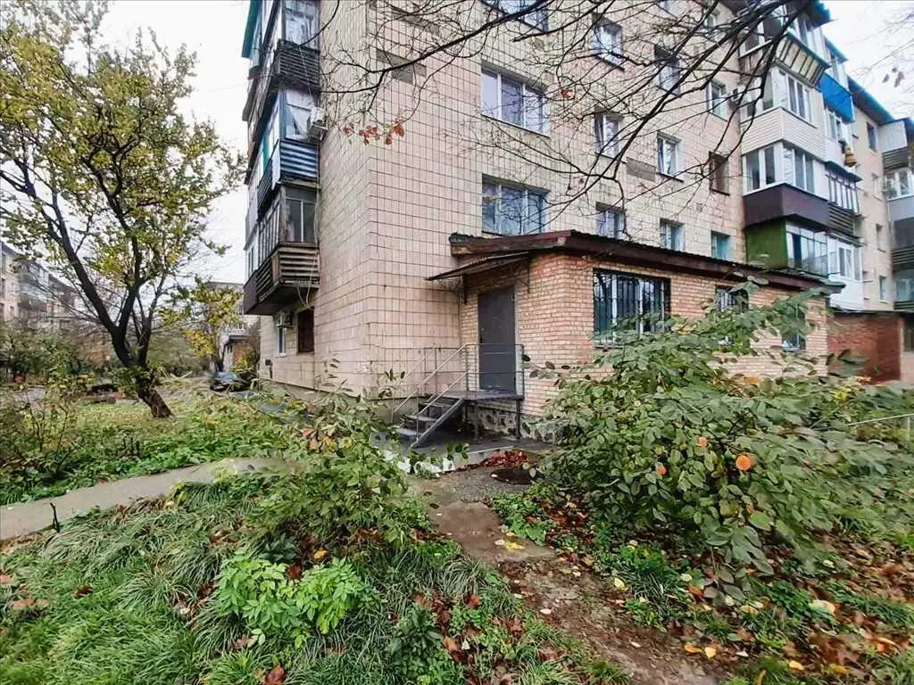 Універсальна трикімнатна квартира. 