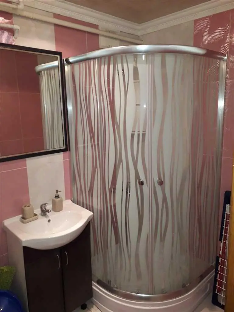 Універсальна трикімнатна квартира. 