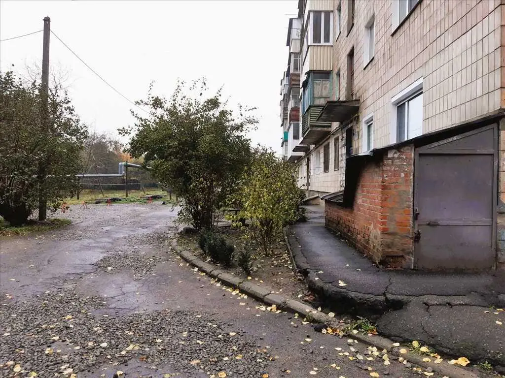 Універсальна трикімнатна квартира. 