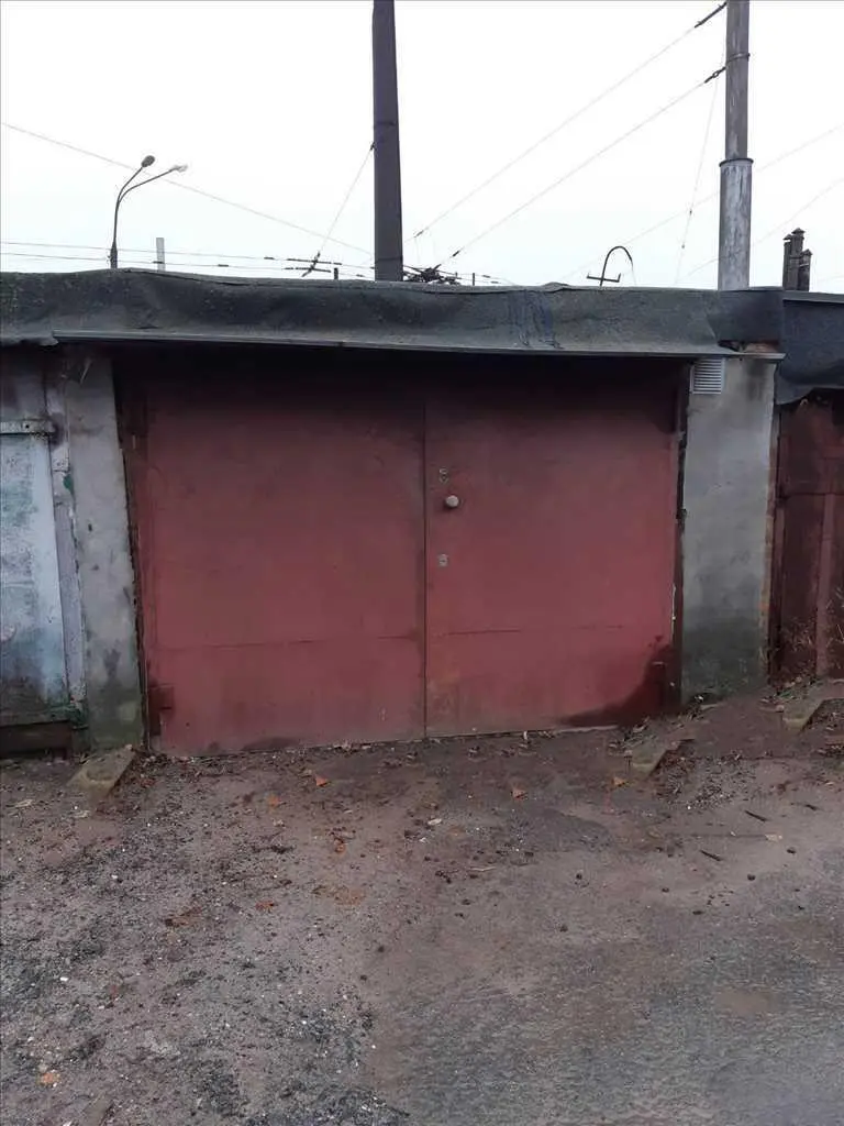 Універсальна трикімнатна квартира. 