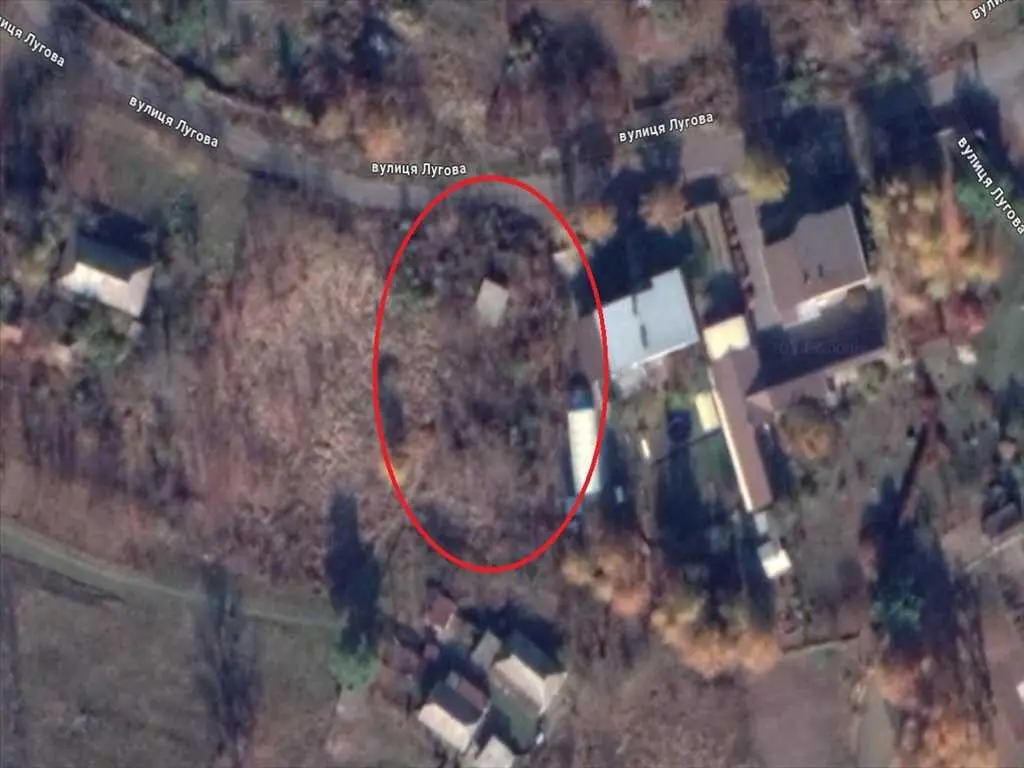 Ділянка під забудову, 500 м до річки. 