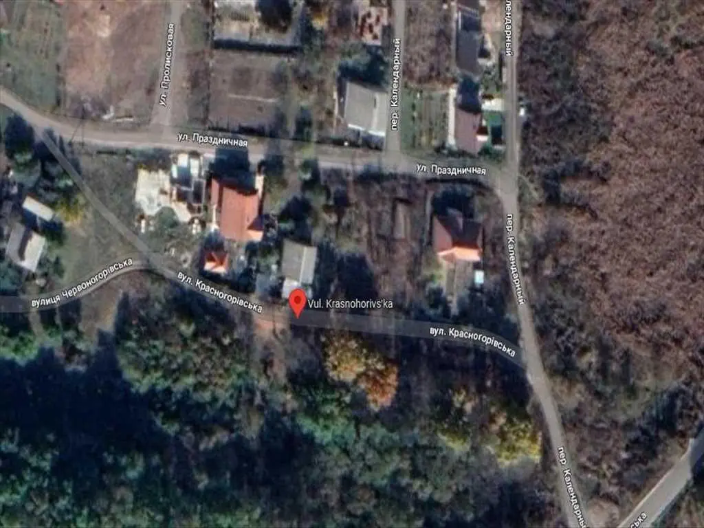 Чудова земельна ділянка в Яру.