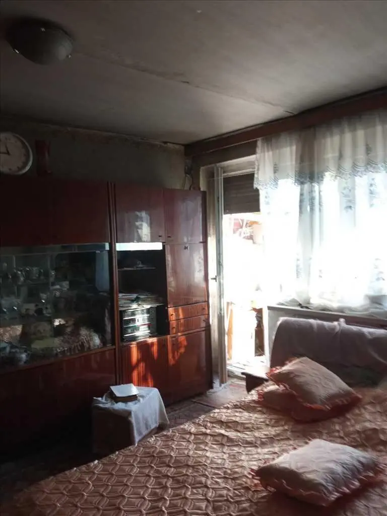 Відмінна частина будинку в районі центрального ринку