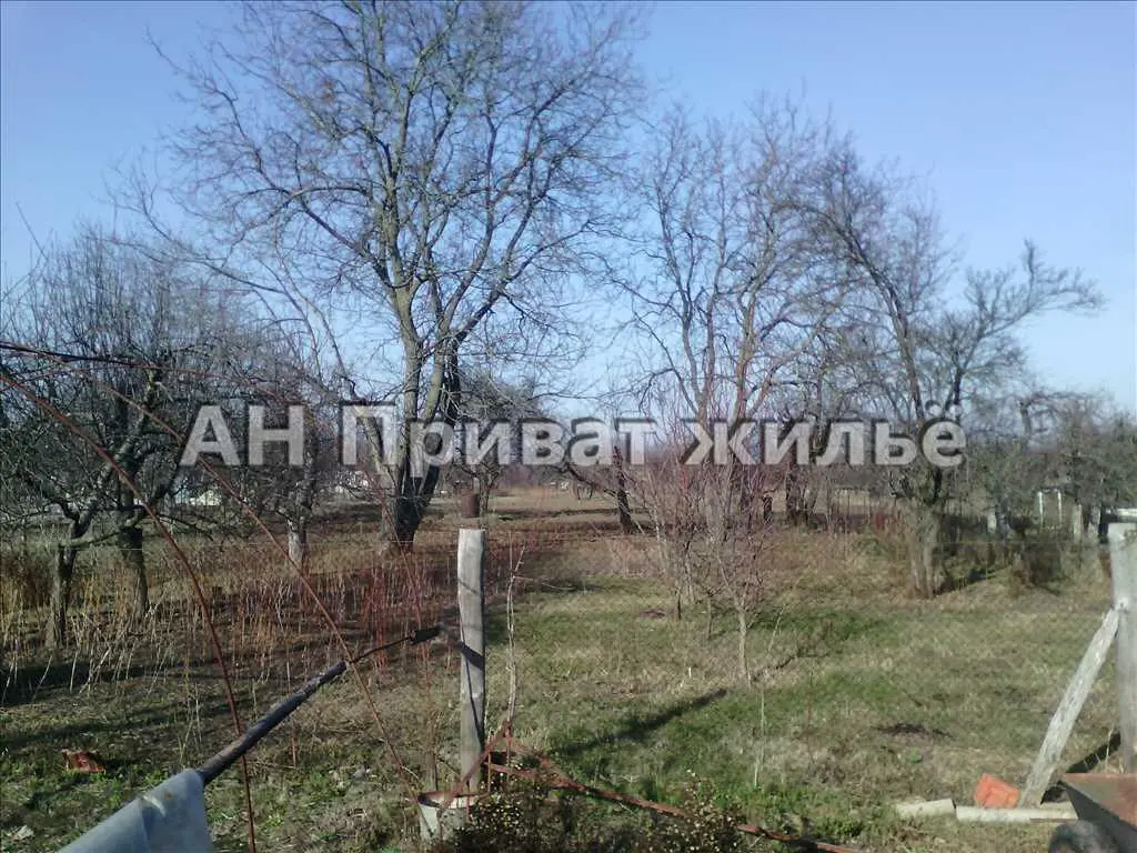 Будинок в  Мильцах з ділянкою  30 соток!