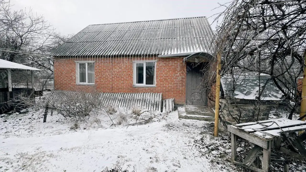 Два житлові будинки за 20 км від м.Полтава, Полтавський район