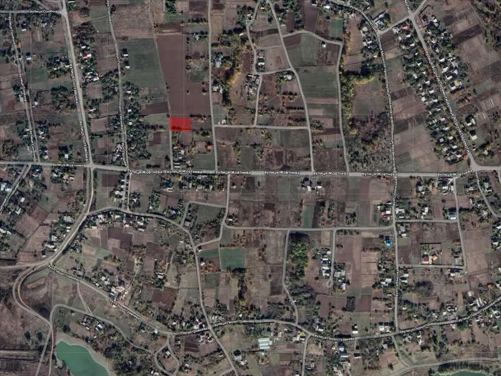 Ділянка в Жуках